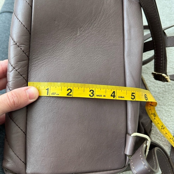 Simons genuine leather backpack taupe - Picture 14 of 16